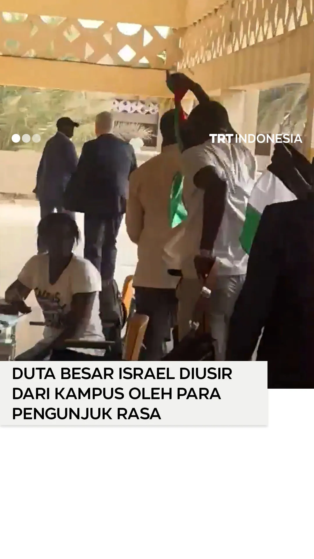 Pengunjuk rasa pro-Palestina usir utusan Israel dari kampus universitas di Senegal